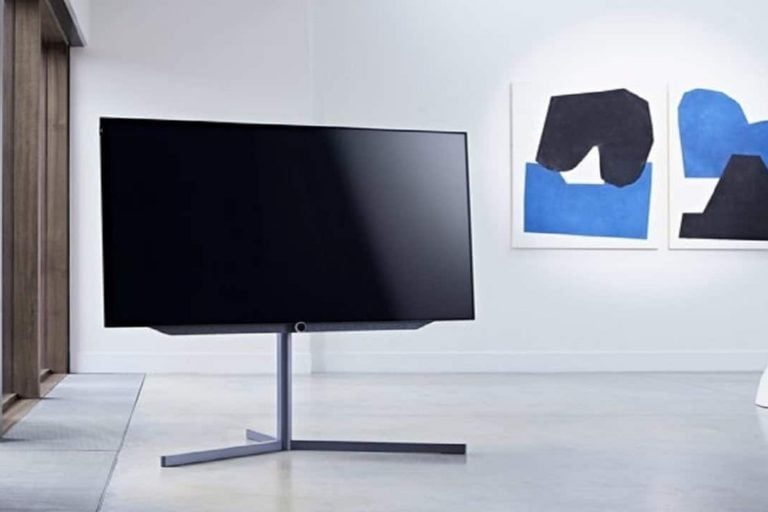 Skytech Group neemt Loewe over