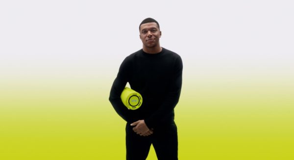 Mbappé met Loewe speaker