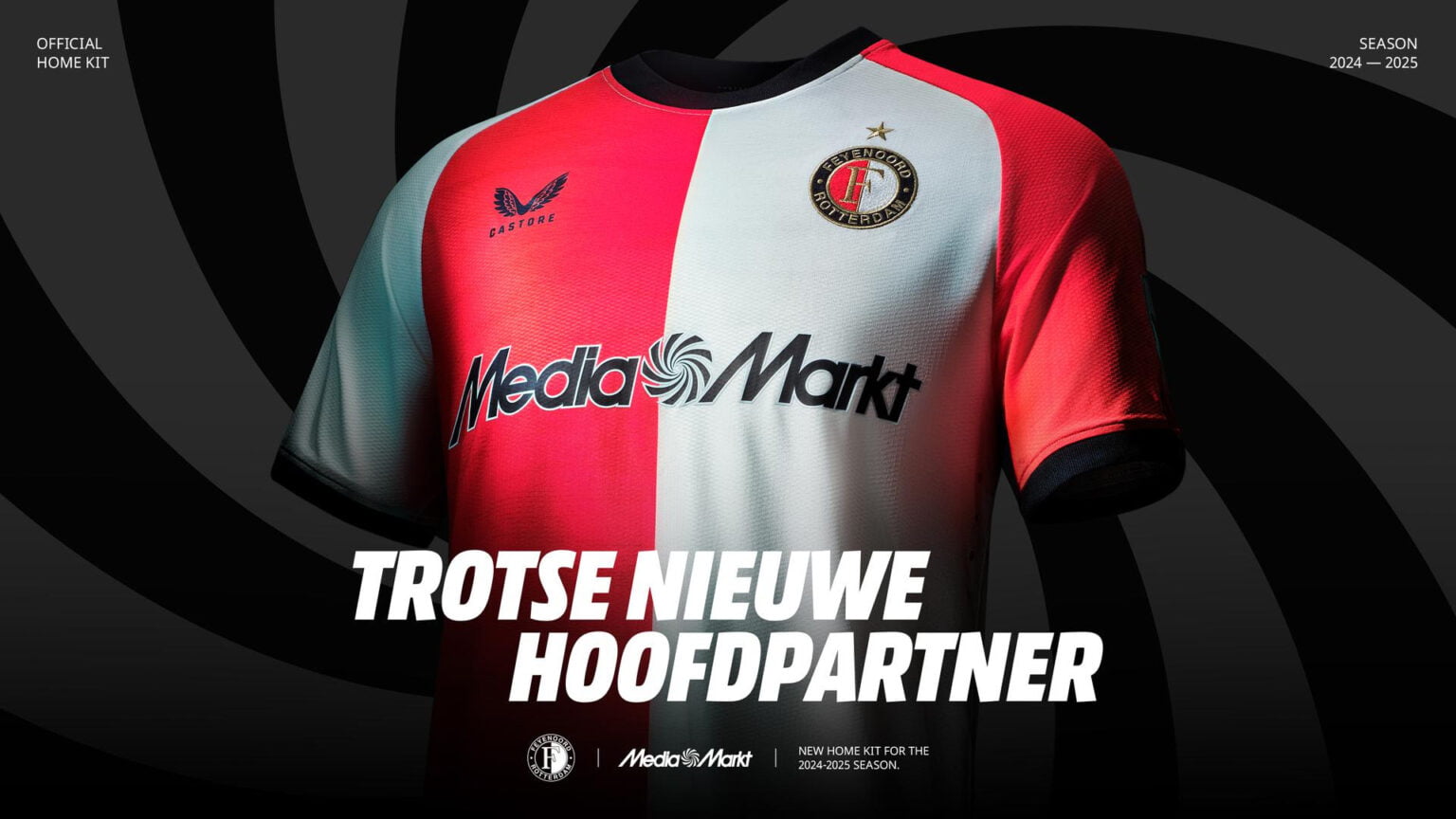 Shirt van Feyenoord met daarop het logo van Mediamarkt.