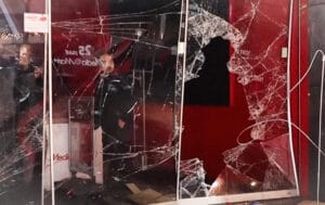 Broken window Mediamarkt Rotterdam