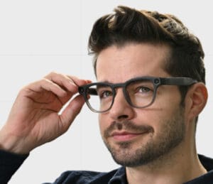 Bijzondere AI-bril haalt bijna miljoen euro op via crowdfunding Lpoktech AI bril