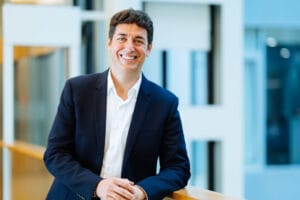 Andreu Casasnovas nieuwe Country Head van Sony Benelux Een lachende Andreu Casasnovas.