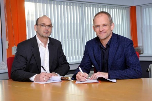 Dik Pijl (l) en Arjen de Koning