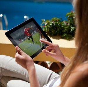 Minder tablets verscheept